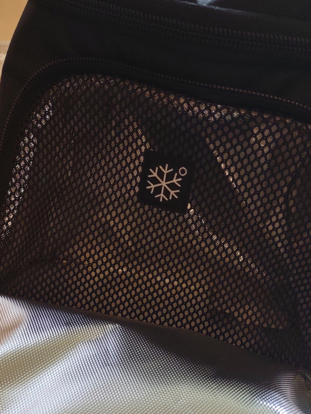 NWT Adidas Excel 2 Lunch Bag black with white stripes - Picture 3 of 3